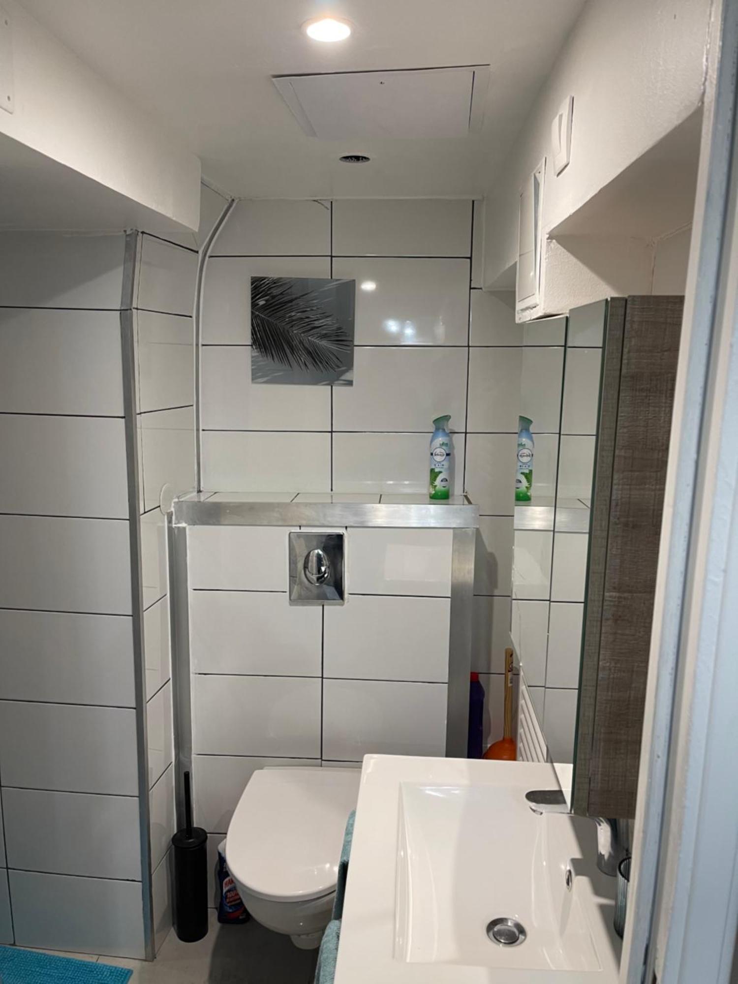 Studio Entierement Equipe A 10 Min De La Defense Suresnes Eksteriør billede
